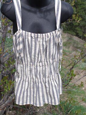 Cute Tan-Top By Universal Thread Linen Blend